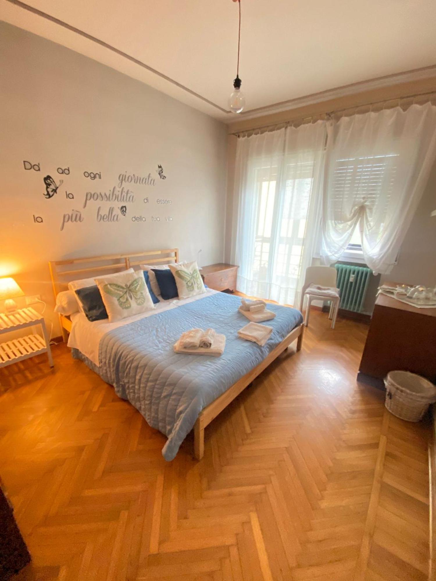 Residenza Delle Farfalle-Tripla Con Bagno Privato E Matrimoniale Con Bagno Condiviso Padua Exterior foto